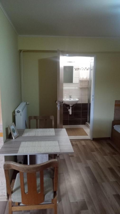 Hotel Sifra 276 à Nová Lesná Extérieur photo