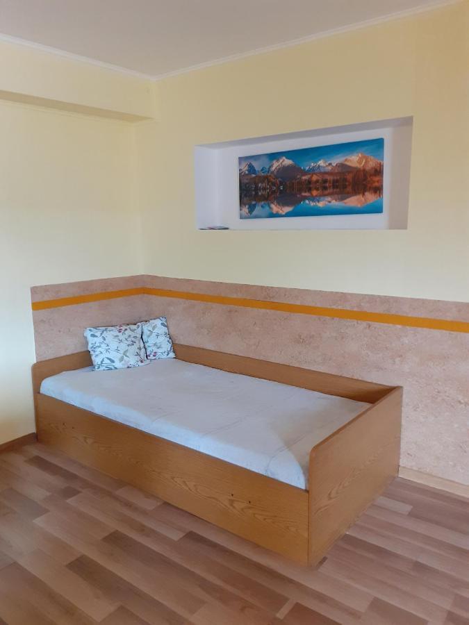 Hotel Sifra 276 à Nová Lesná Extérieur photo